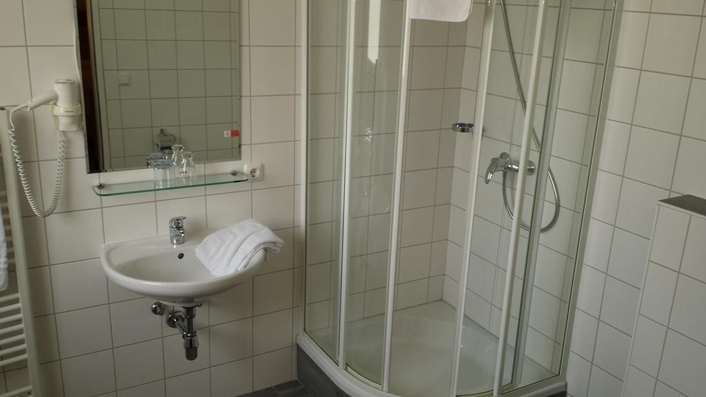 Stiftshotel Garsten Steyr Habitación foto